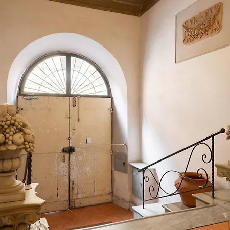 Apartment Colosseum 10steps Away, Marco Aurelio Luxury House Rome